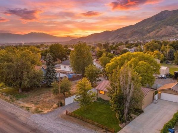 235 S CENTER ST, Santaquin, UT 84655