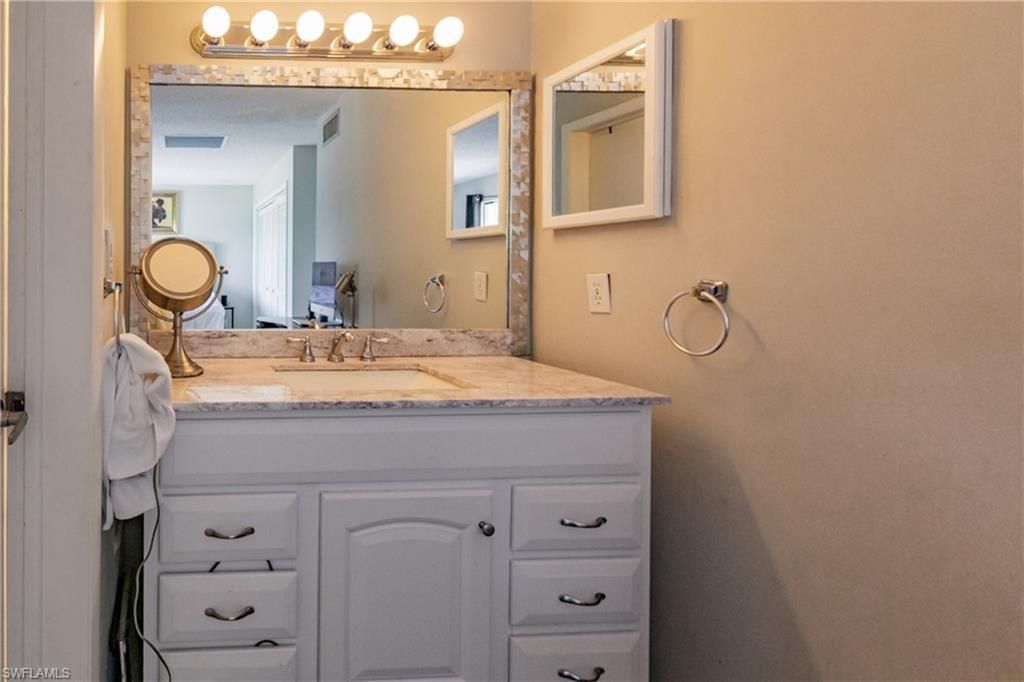 3 Bob O Link Ct, Unit B, Naples, FL 34105 Photo
