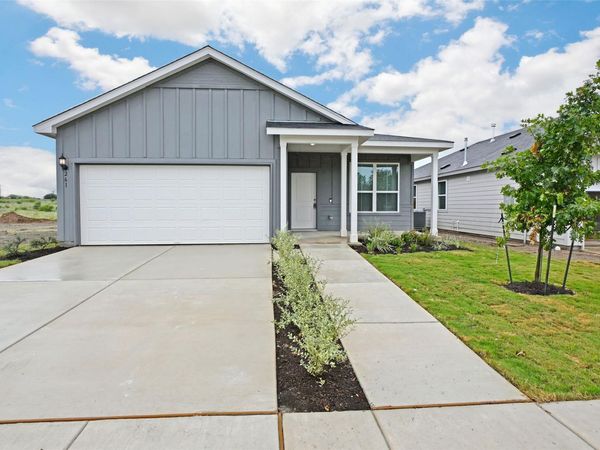 261 Elk Ave , San Marcos, TX 78666