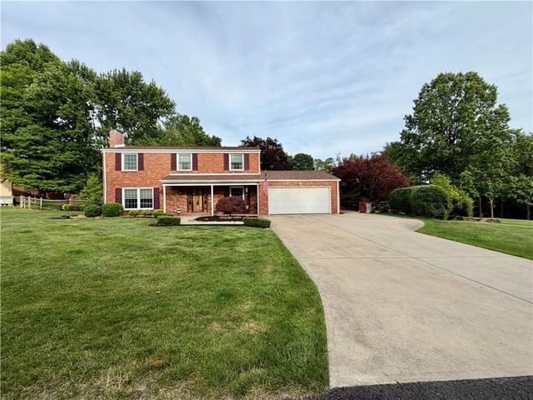 5005 Northlawn Cir, Murrysville, PA 15668