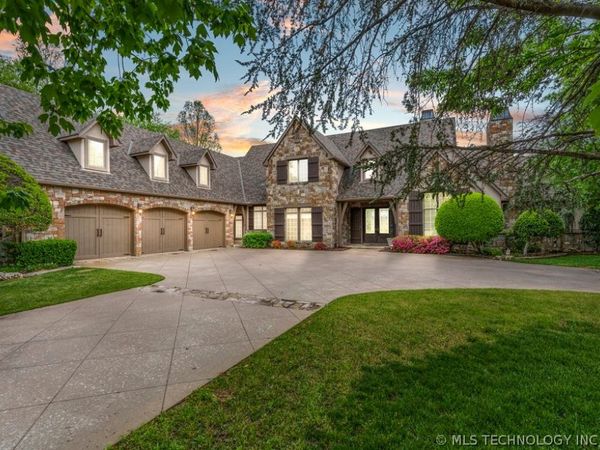 301 E Glendale Street S, Broken Arrow, OK 74011