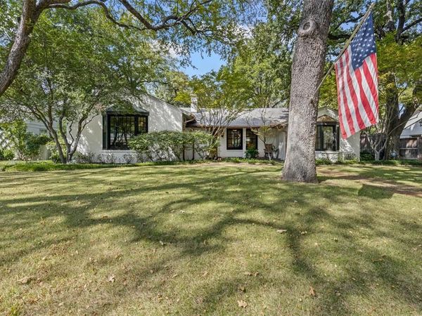 3708 Cresthaven Terrace, Fort Worth, TX 76107
