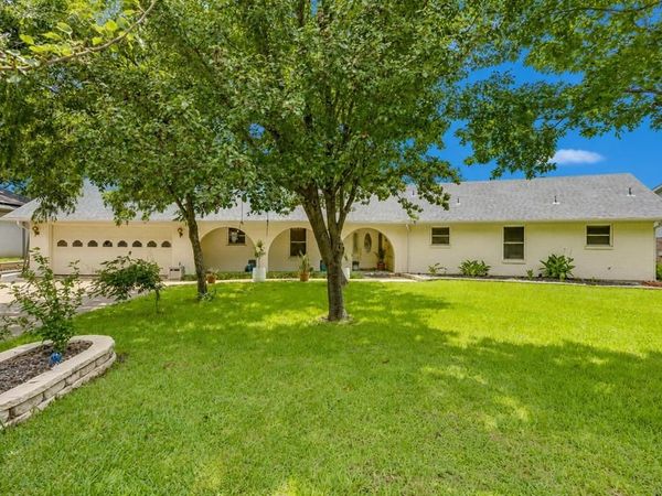 213 Mistletoe Lane, Keene, TX 76059