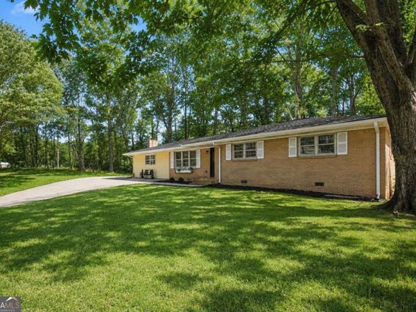 4975 Brawner Lake Drive, Austell, GA 30106