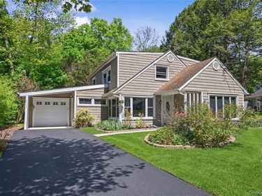 94 E East Way , Mount Kisco, NY 10549