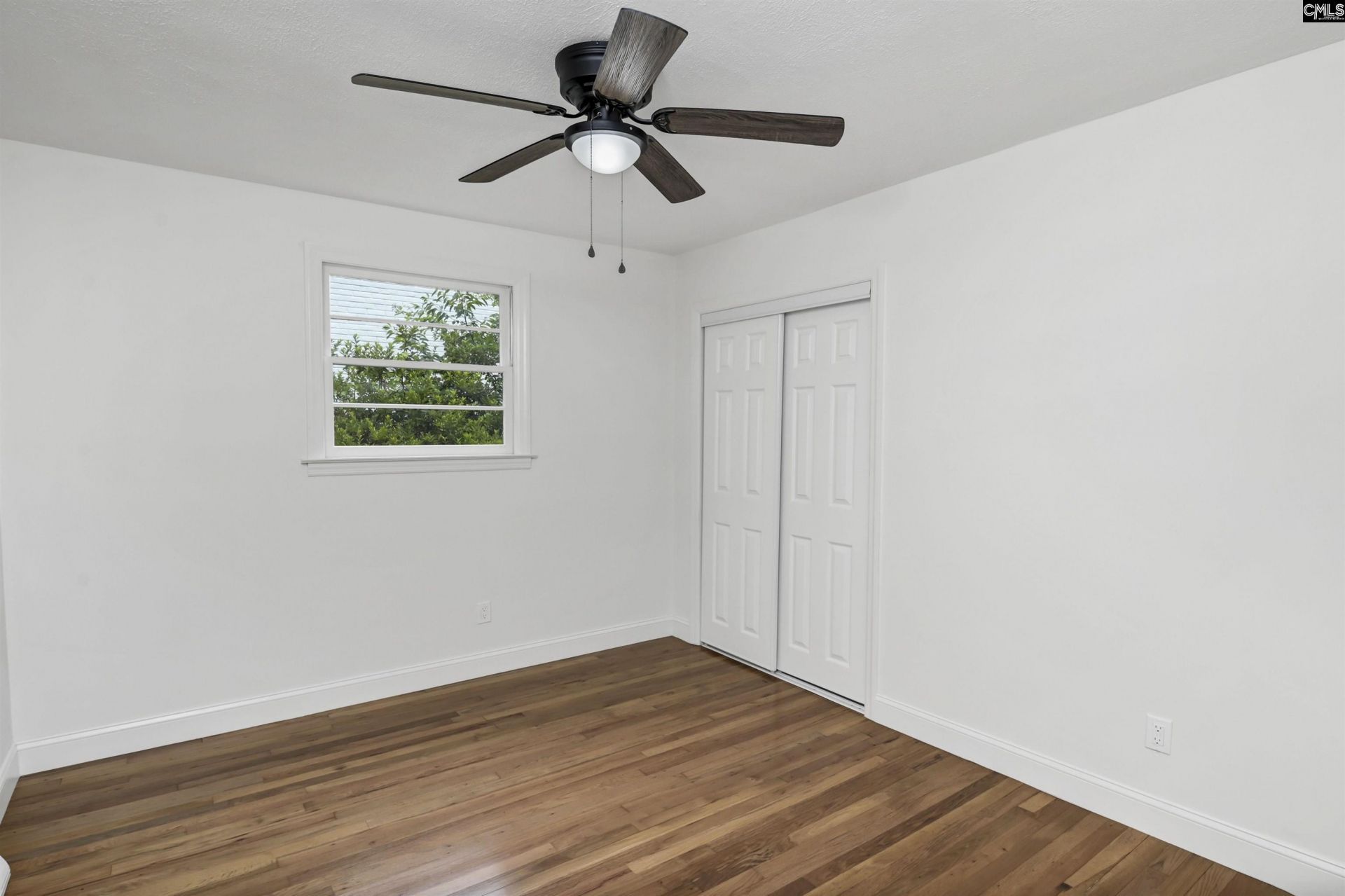 979 Airport Boulevard Photo 19