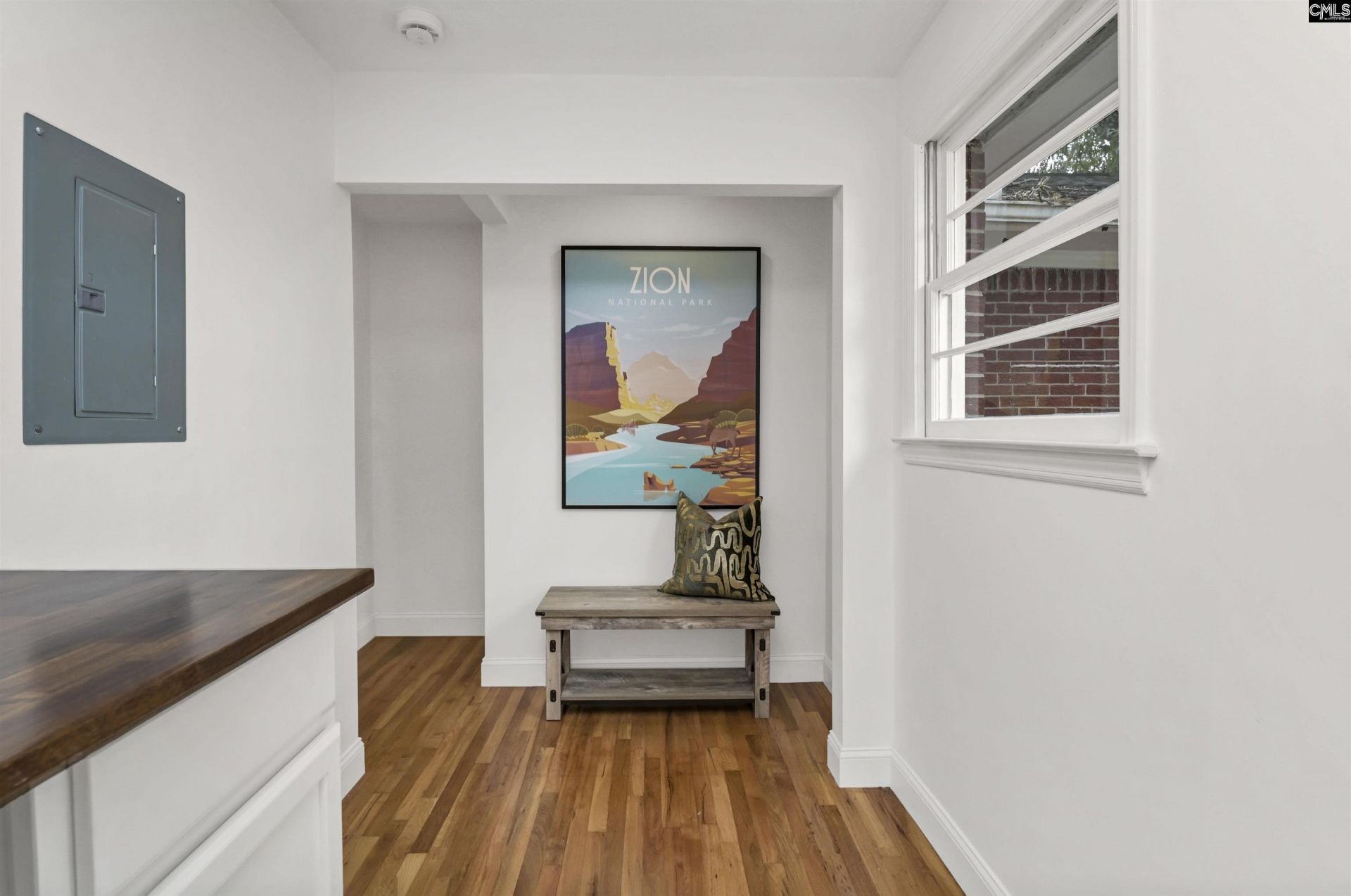 979 Airport Boulevard Photo 31