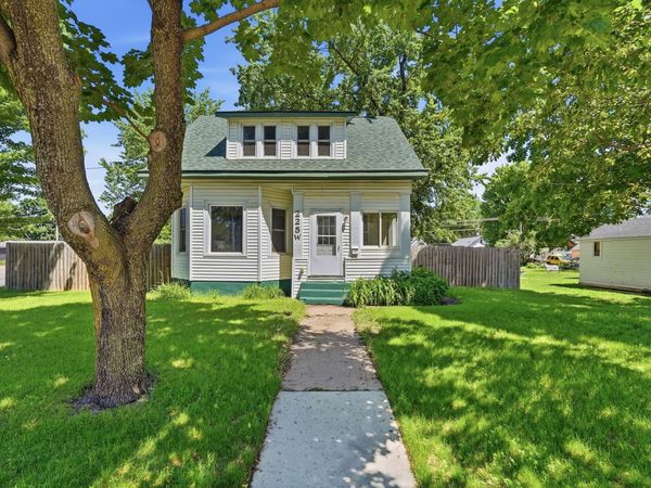 225 Main Street W, Melrose, MN 56352