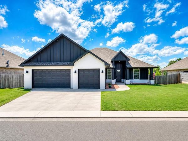 603 SW 6th Bend, Jones, OK 73049