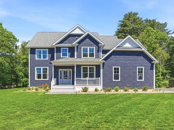 1 Park Ln, Mattapoisett, MA 02739