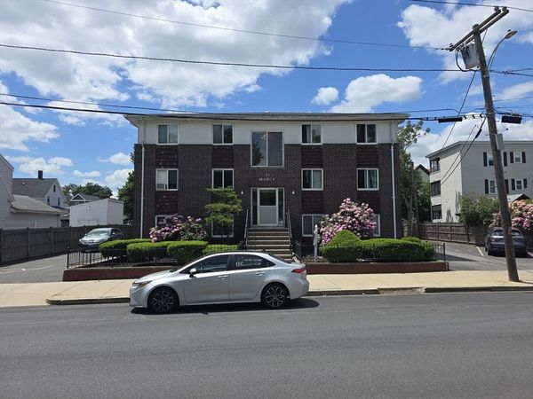 70 Mudge St, Unit 19, Lynn, MA 01902