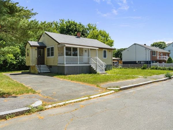 37 Bent Ave, Malden, MA 02148