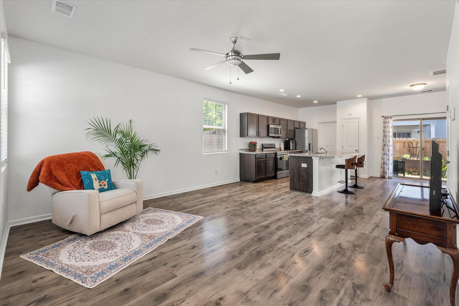 1056 Berry Patch Circle Photo 7