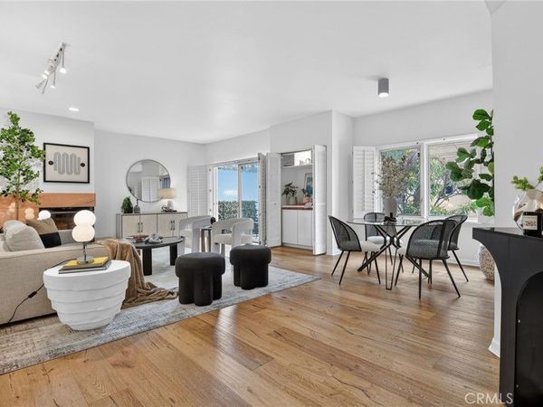 10626 Holman Ave #1B, Los Angeles, CA 90024