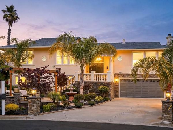 27734 Fallen Leaf Ct, Hayward, CA 94542