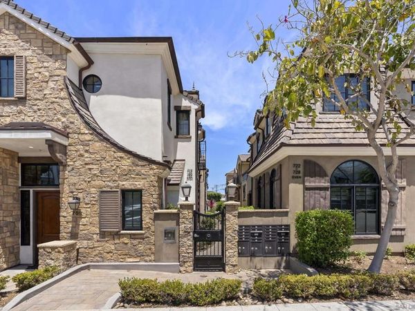718 Silver, La Jolla, CA 92037