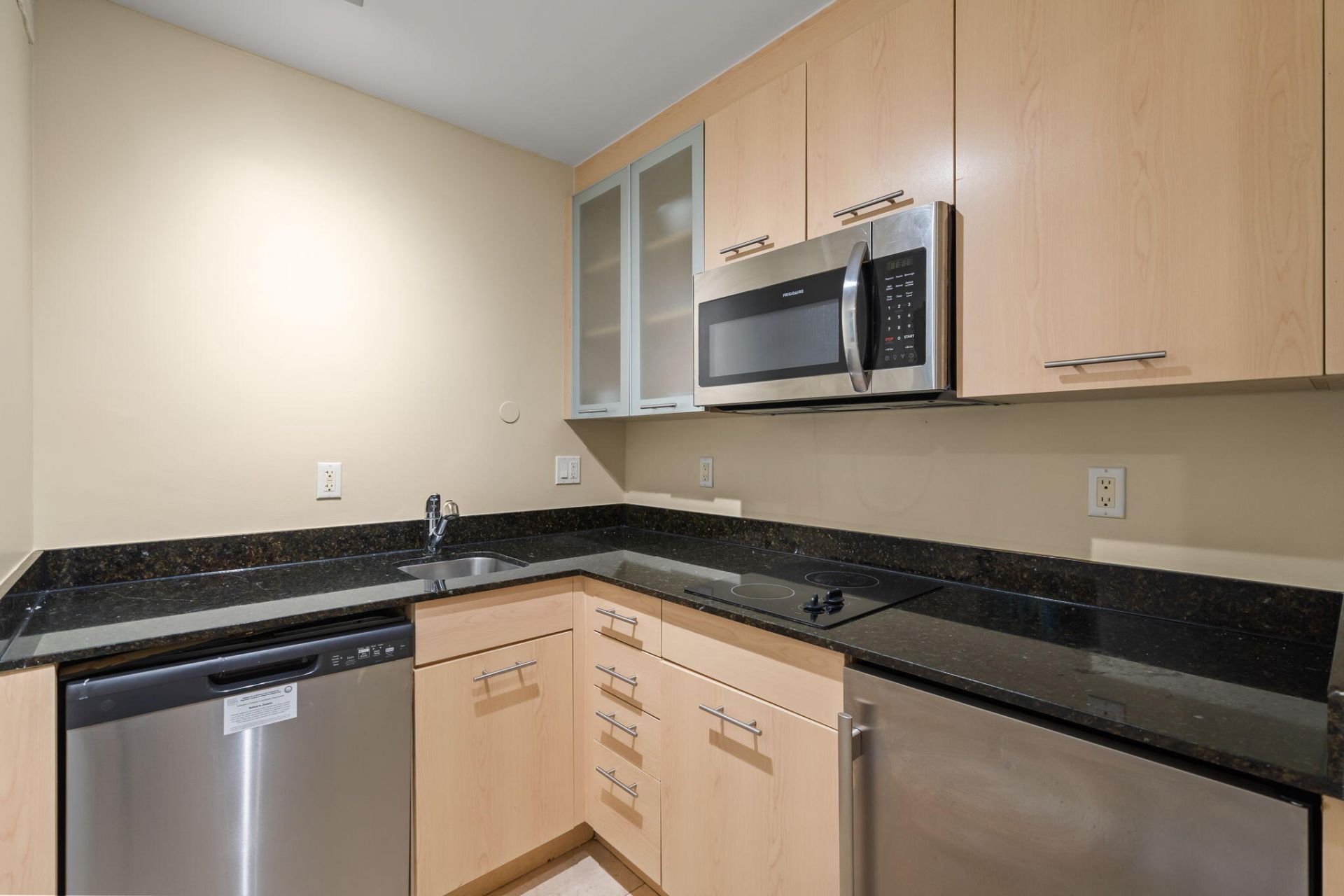 2670 E Sunrise Boulevard, Unit 1109, Fort Lauderdale, FL 33304 Photo