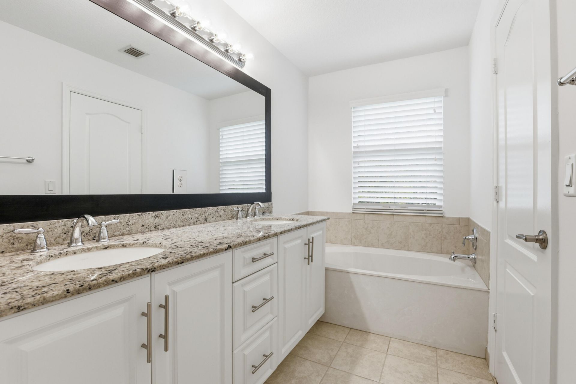 5780 Monterra Club Drive, Lake Worth, FL 33463 Photo