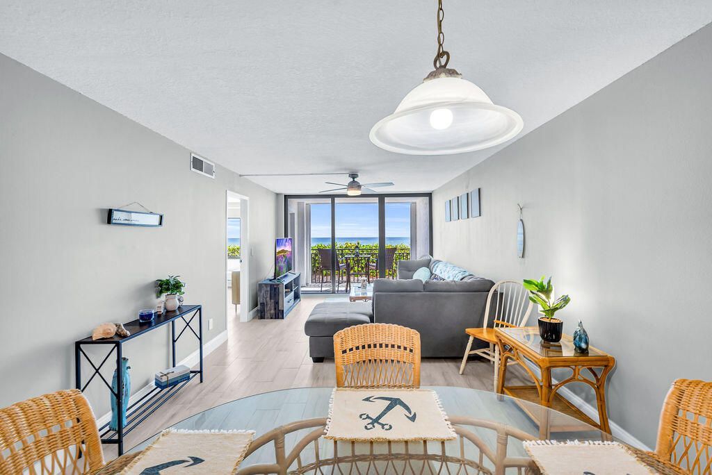 10102 S Ocean Drive, Unit 204a, Jensen Beach, FL 34957 Photo