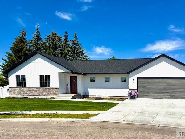 1793 N Iver Street, IDAHO FALLS, ID 83401