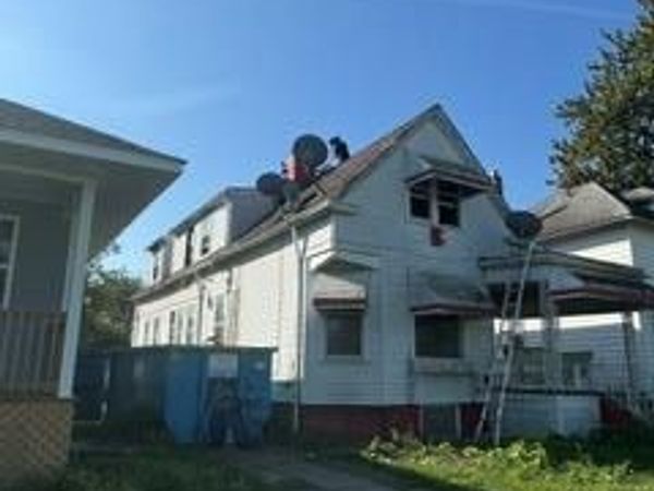 306 Kenilworth Street , Detroit, MI 48202