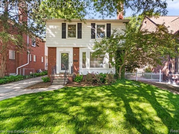 451 Moran Road, Grosse Pointe Farms, MI 48236
