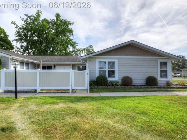 22727 Cortes Street, Novi, MI 48375