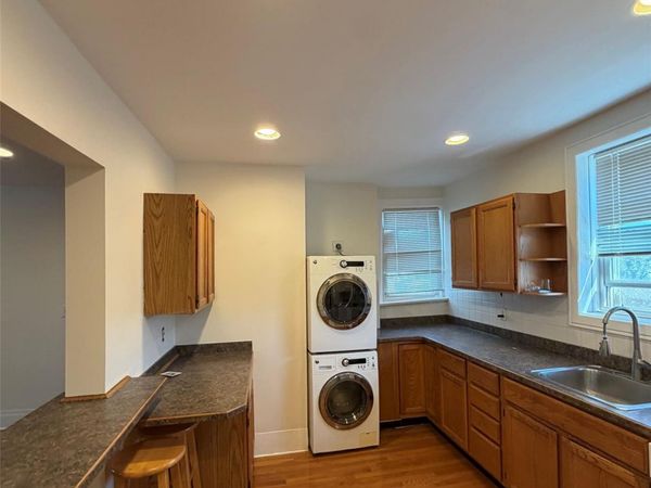 837 White Plains Road , Unit 3R, Scarsdale, NY 10583