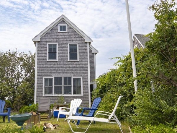 56 Plymouth Ave, Duxbury, MA 02332