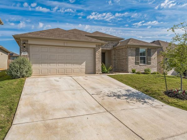 821 Bahia PL, Seguin, TX 78155