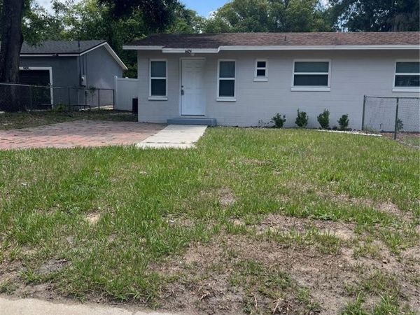 1422 N TREMAIN STREET , MOUNT DORA, FL 32757