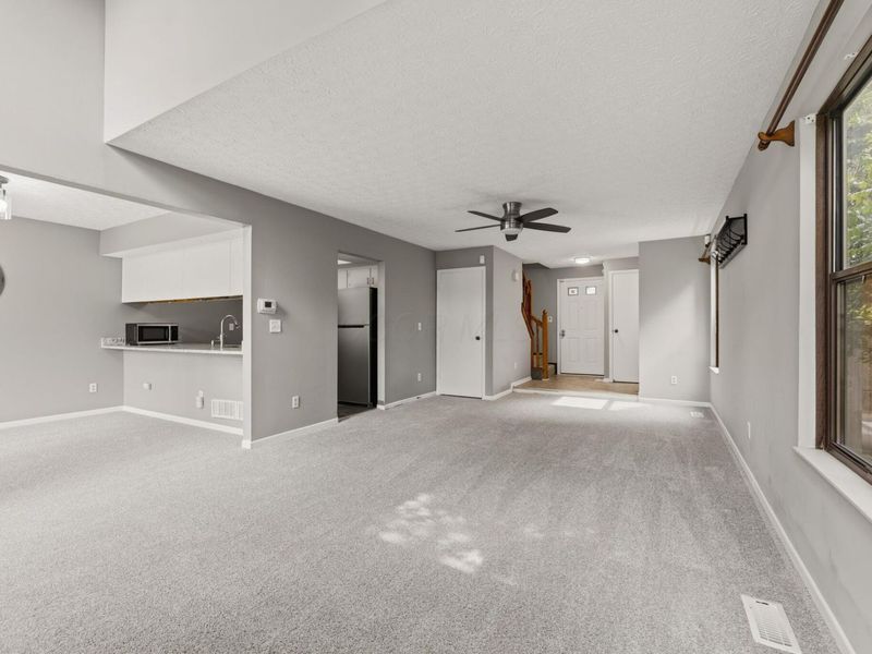 1811 Weather Stone Lane , Columbus, OH 43235 Photo 6
