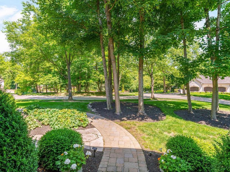 5421 Reserve Drive, Dublin, OH 43017 Photo 5
