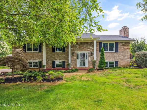 104 Suffolk Drive, Knoxville, TN 37922