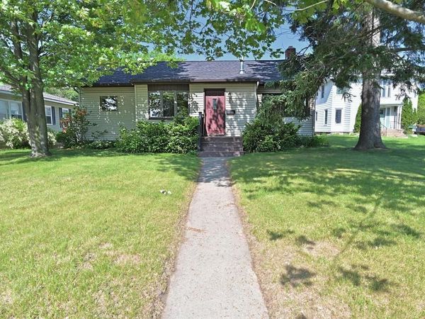 309 S Pokegama Avenue , Grand Rapids, MN 55744