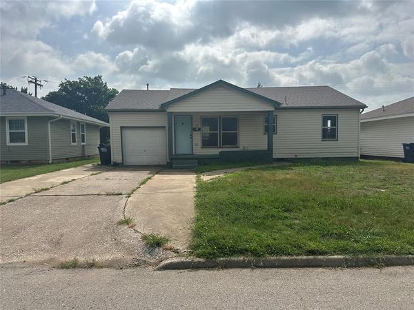 1417 Laverne Avenue, Shawnee, OK 74801