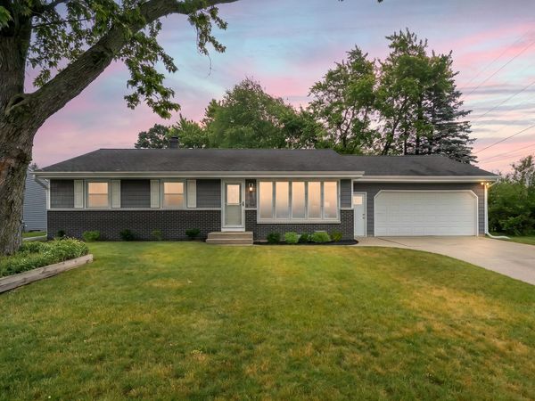 6201 Cypress Street, Portage, MI 49024