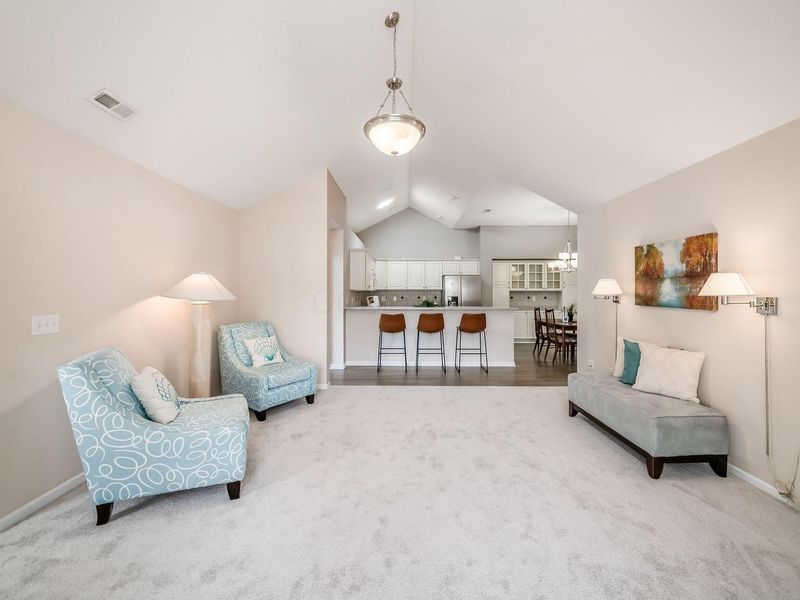 6244 Ardmore Way, Unit 1, Dublin, OH 43016 Photo 8