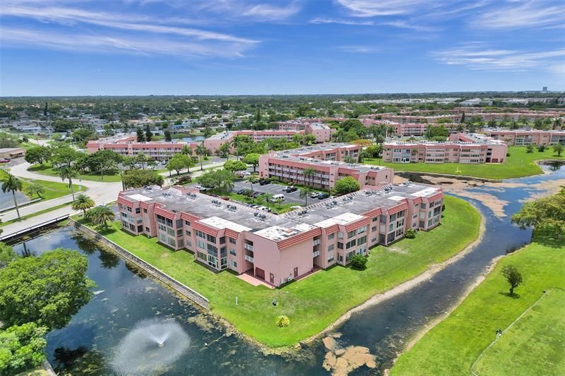 9330 S Sunrise Lakes Boulevard, Unit 304, Sunrise, FL 33322 Photo