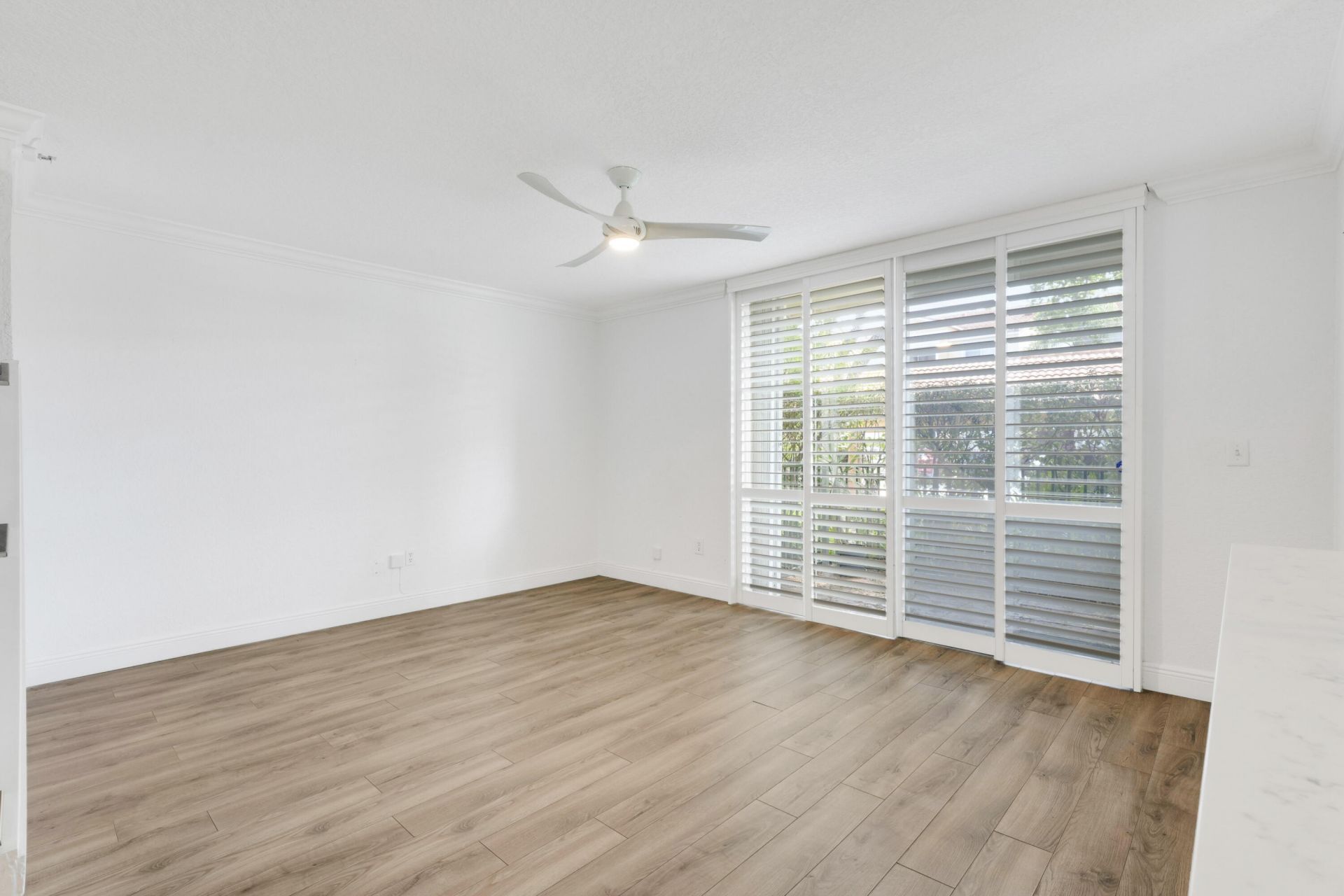 127 Yacht Club Way, Unit 101, Hypoluxo, FL 33462 Photo