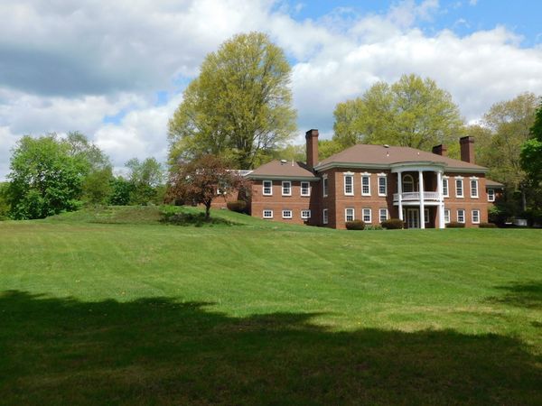 159 Woodland Mead, Hamilton, MA 01982