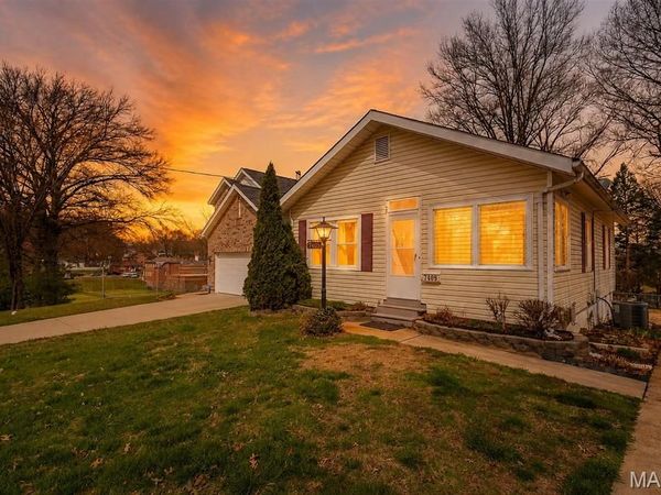 7409 Lansdowne Avenue , Shrewsbury, MO 63119