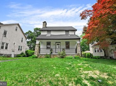 1082 EDGE HILL ROAD, ABINGTON, PA 19001
