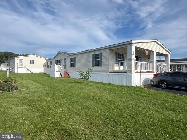 10 QUEEN ELEANOR DRIVE, ELKTON, MD 21921