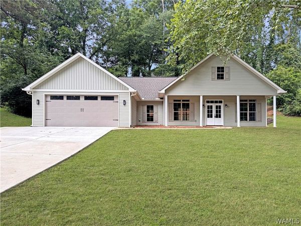 130 20th Avenue NE, Tuscaloosa, AL 35404