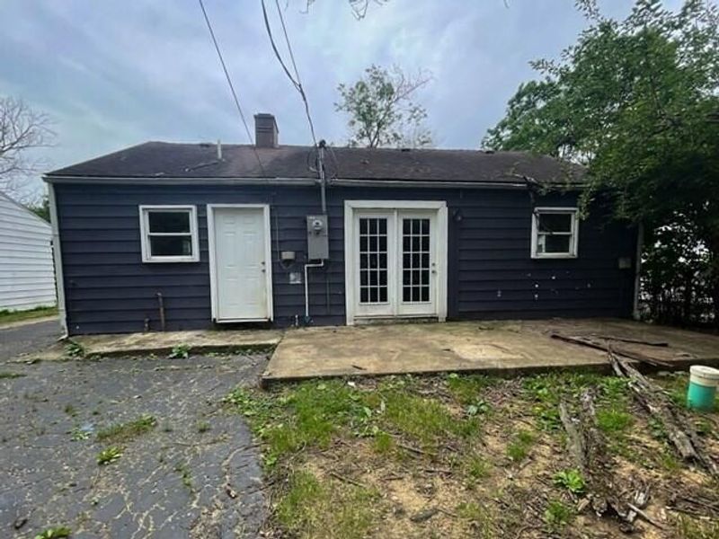 1091 S Hampton Road , Columbus, OH 43227 Photo 2