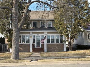 805 Harrison Street, Eveleth, MN 55734