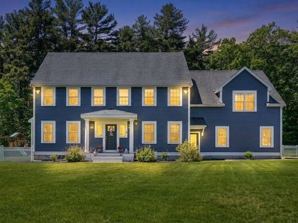3 Bristol Pond Drive, Norfolk, MA 02056