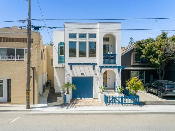 413 Capitola Avenue, Capitola, CA 95010