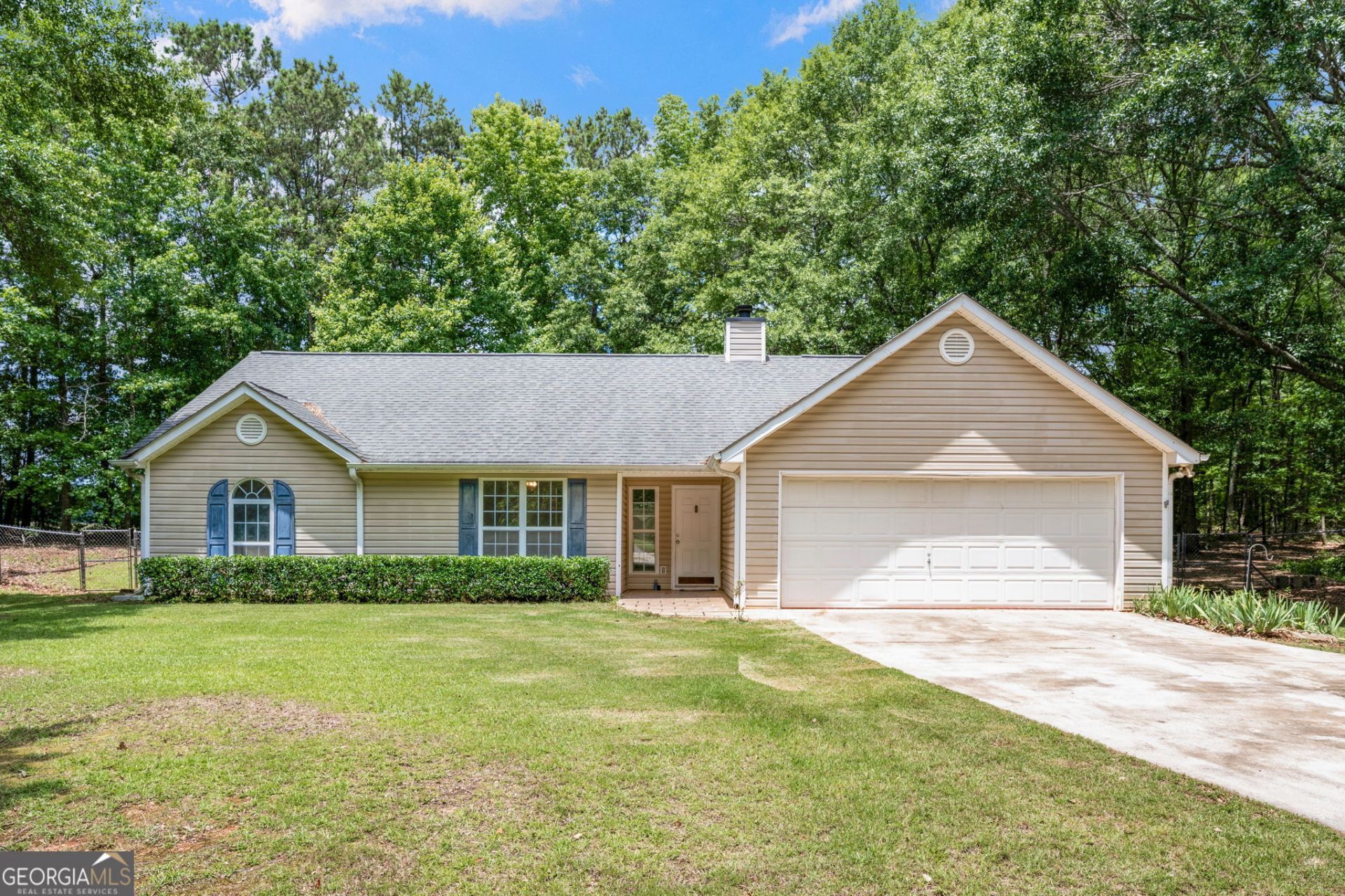 209 Garrison Chase, Senoia, GA 30276 Main Photo